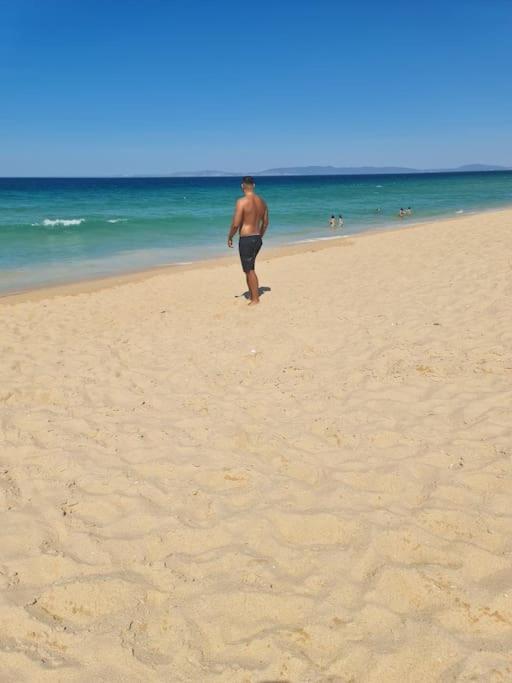 "Linda'S Guest House" Beach House With Private Patio & Hot Tub, 3 Min From The Beach Costa da Caparica Extérieur photo