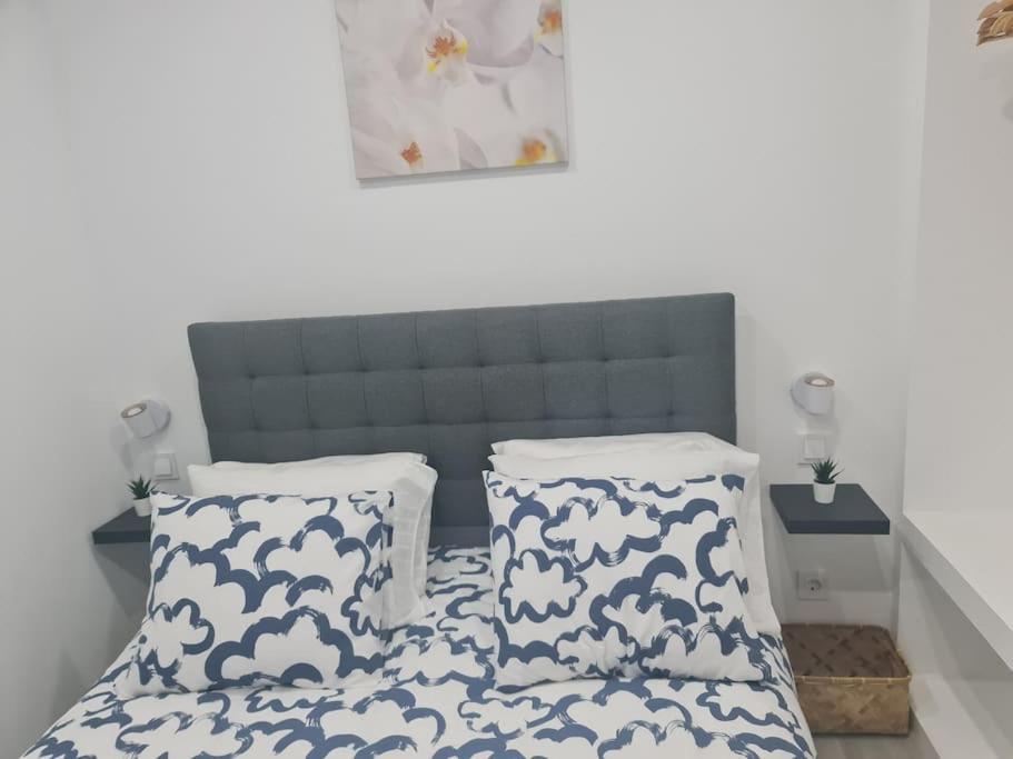 "Linda'S Guest House" Beach House With Private Patio & Hot Tub, 3 Min From The Beach Costa da Caparica Extérieur photo